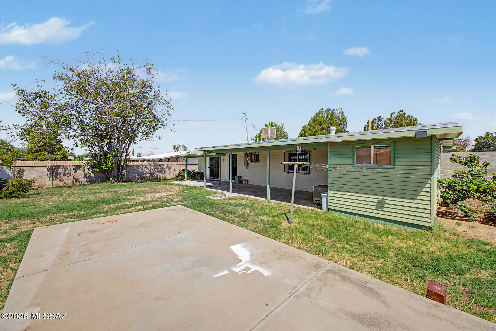 6866 E David Drive