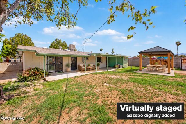 6866 E David Drive