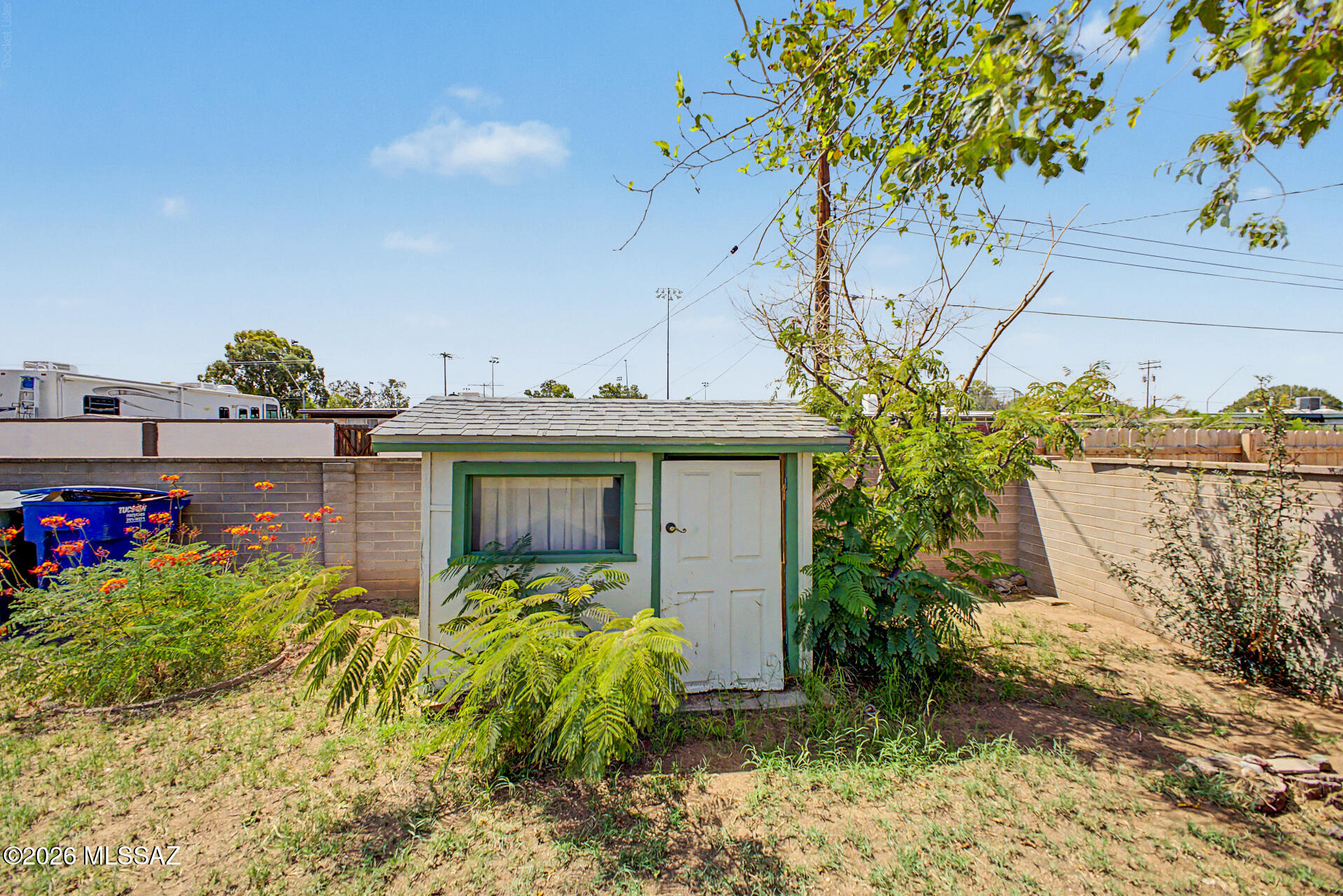 6866 E David Drive