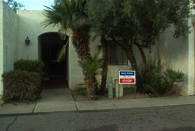 1949 N Swan Road Unit: 4