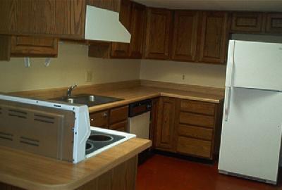 1949 N Swan Road Unit: 4