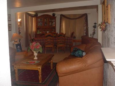 4402 E Sylvane Street