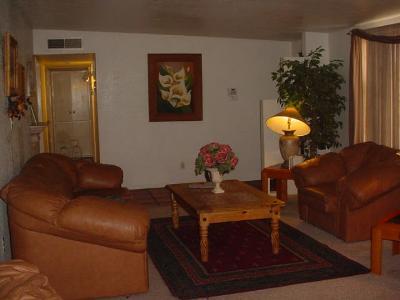 4402 E Sylvane Street