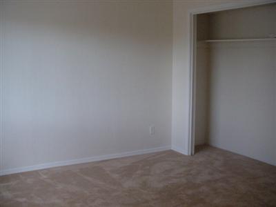 5633 S Bryant Avenue