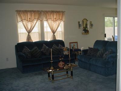 421 W Hammerhead Way