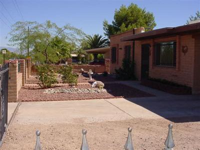 2711 W Nebraska Street