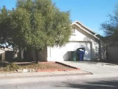 1464 W Kennington Avenue