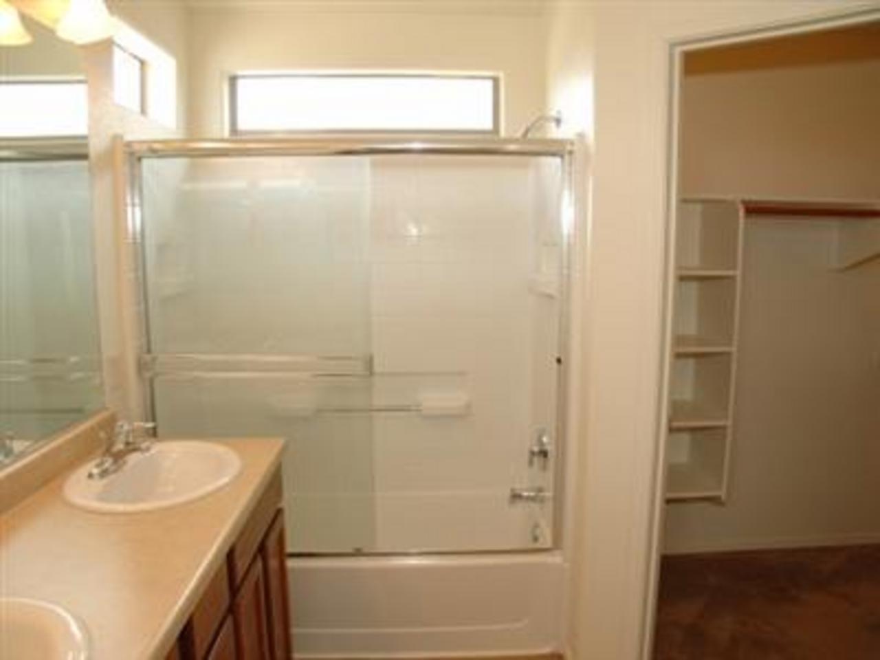 4253 E Mesquite Desert