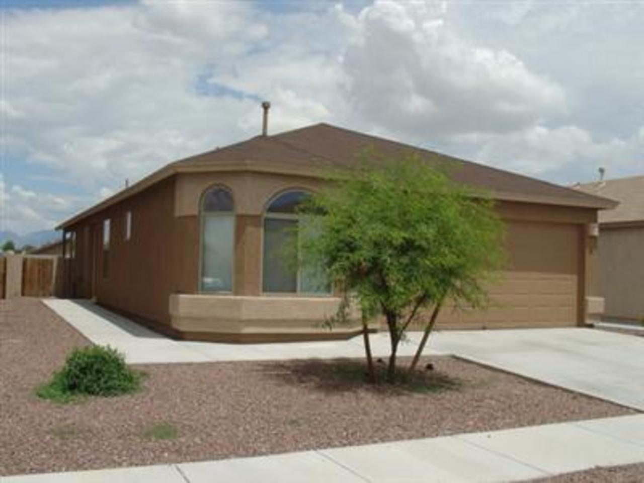 4253 E Mesquite Desert