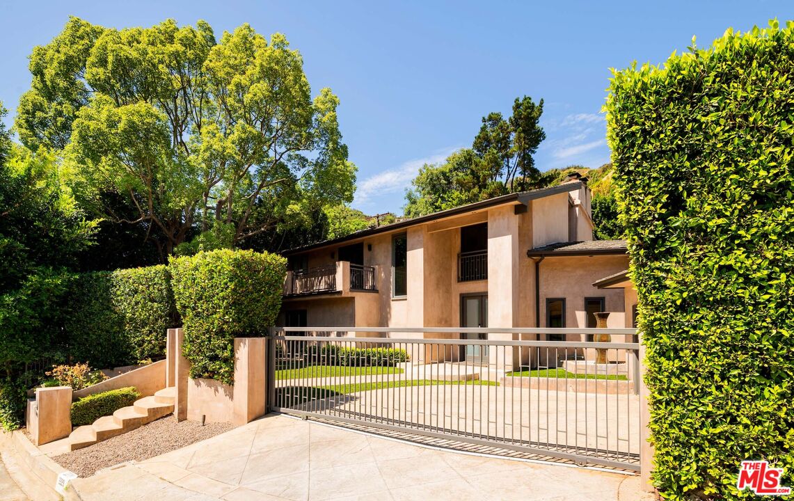 2229 San Ysidro Dr Nourmand & Associates Beverly Hills Real Estate