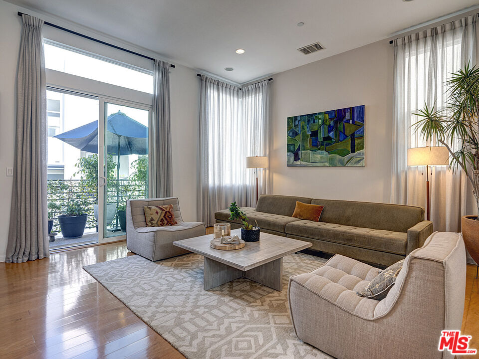 13009 Bluff Creek Dr Unit: 3