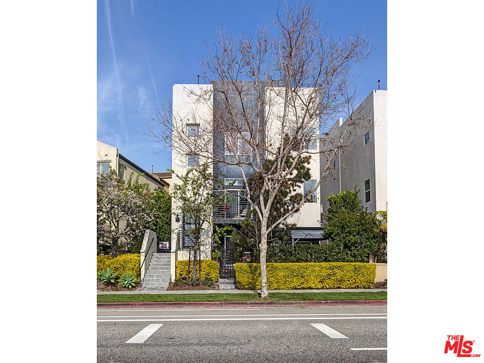 13009 Bluff Creek Dr Unit: 3