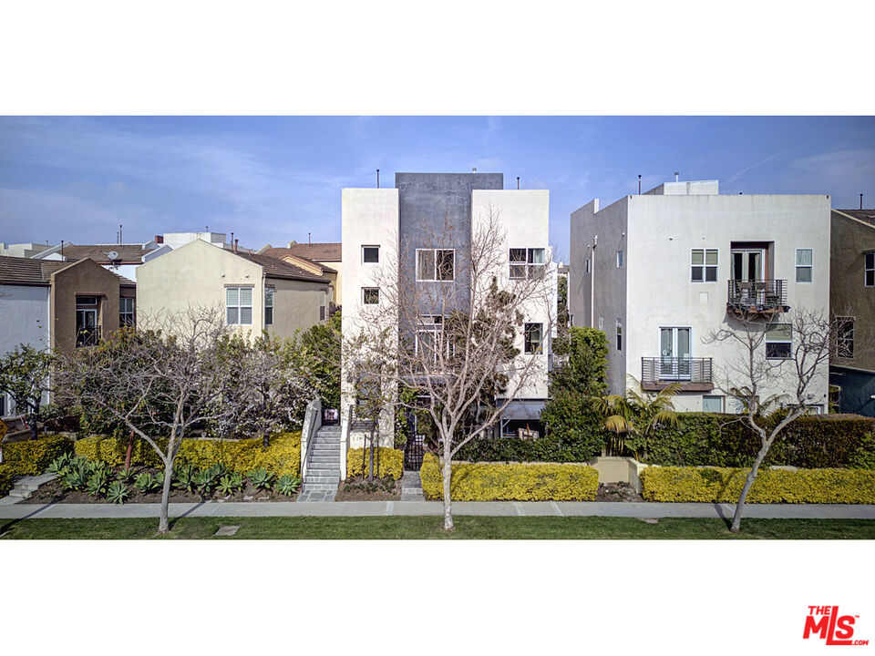 13009 Bluff Creek Dr Unit: 3