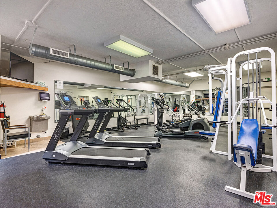 8180 Manitoba St Unit: 257