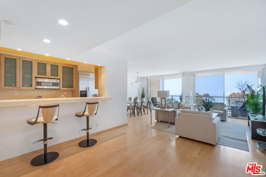 201 Ocean Ave Unit: 703B
