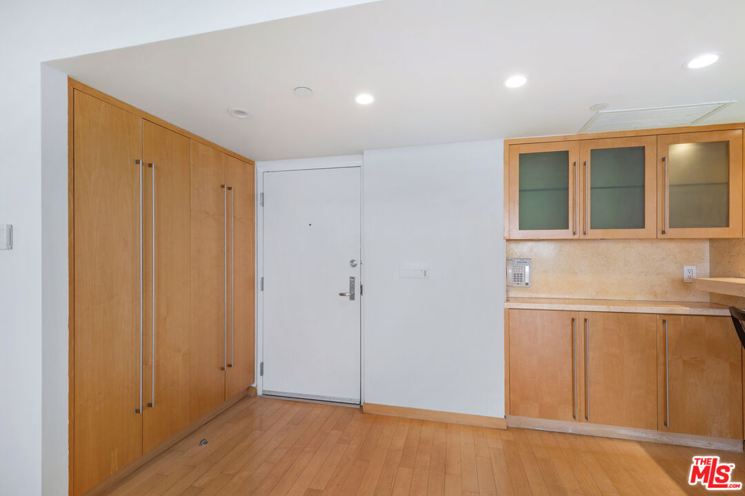 201 Ocean Ave Unit: 703B