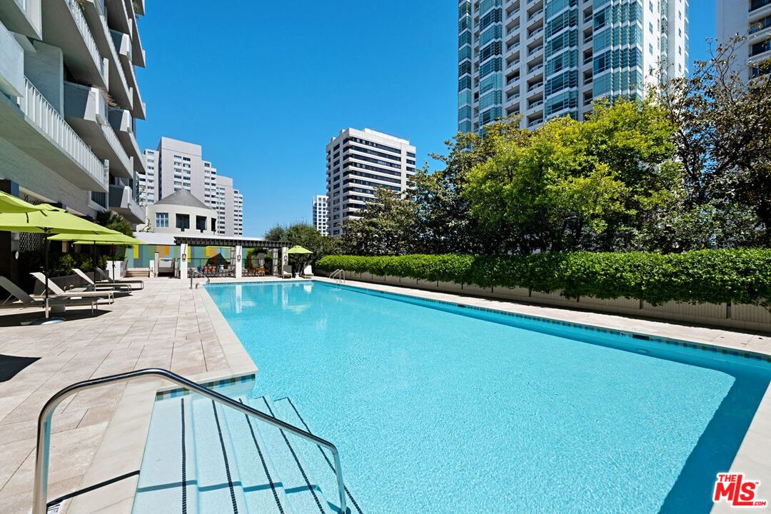 10375 Wilshire Blvd Unit: 11F