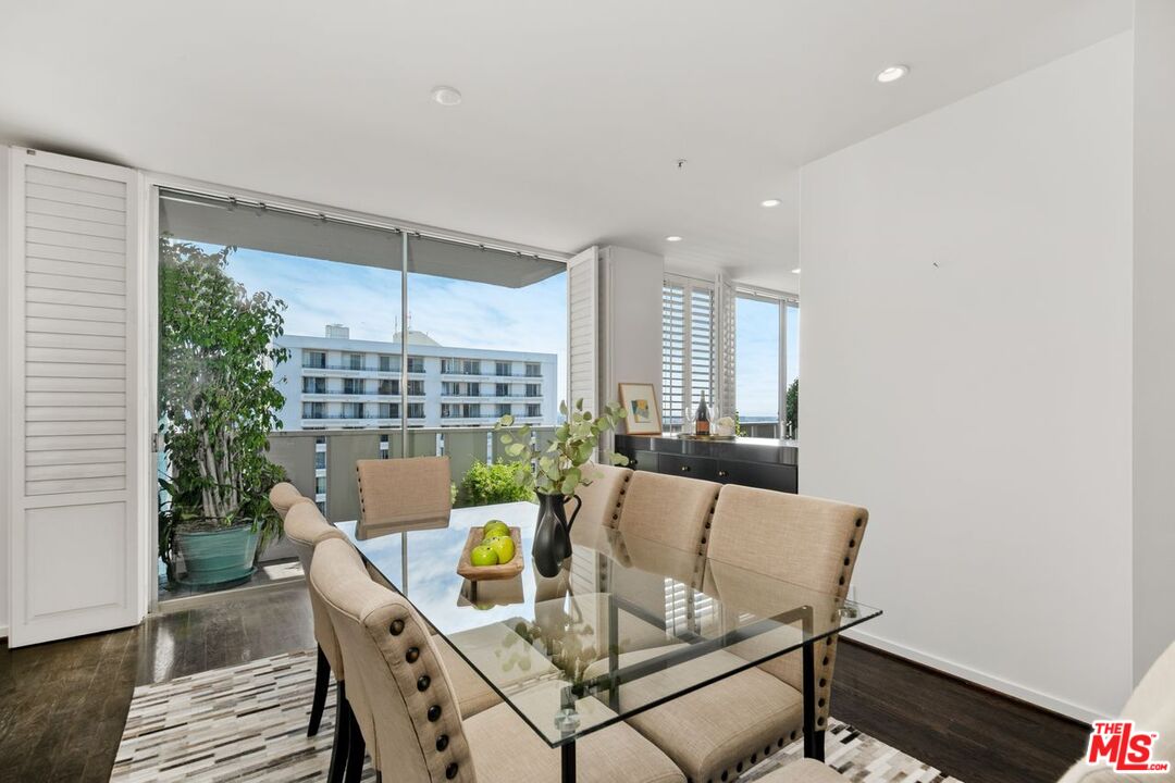 10375 Wilshire Blvd Unit: 11F