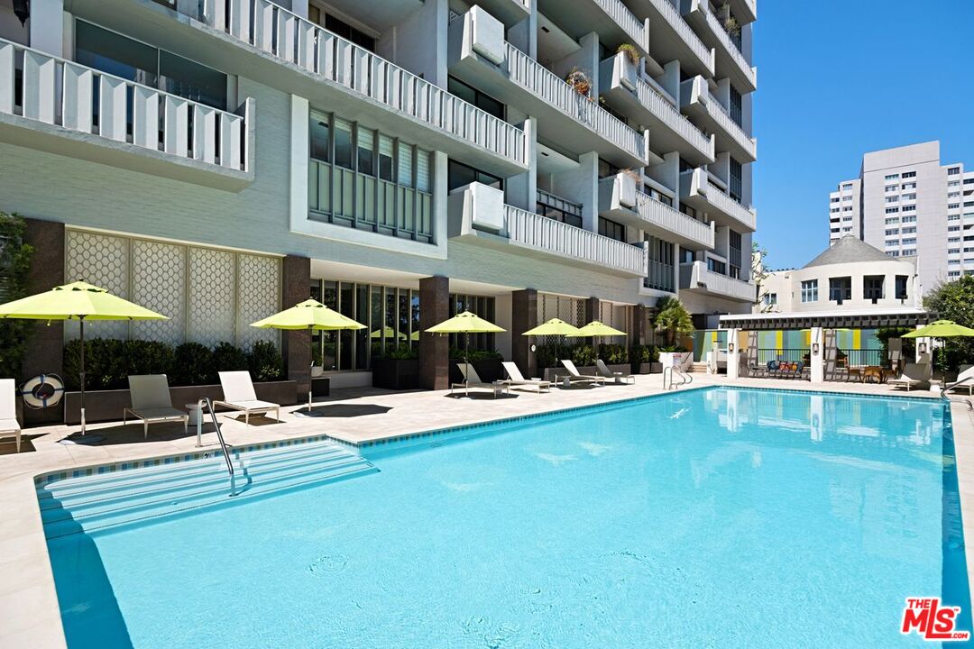 10375 Wilshire Blvd Unit: 11F
