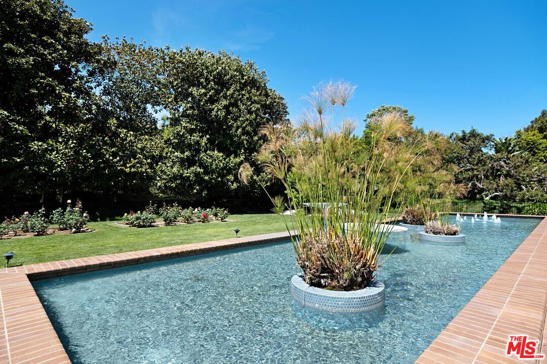 10375 Wilshire Blvd Unit: 11F
