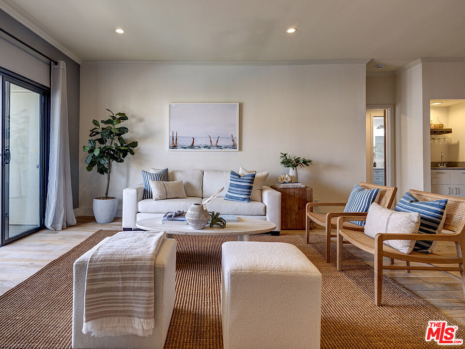 8180 Manitoba St Unit: 353