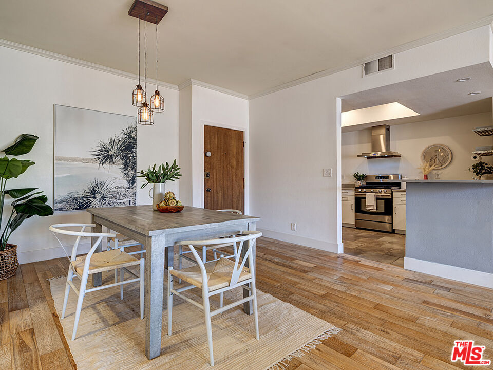 8180 Manitoba St Unit: 353