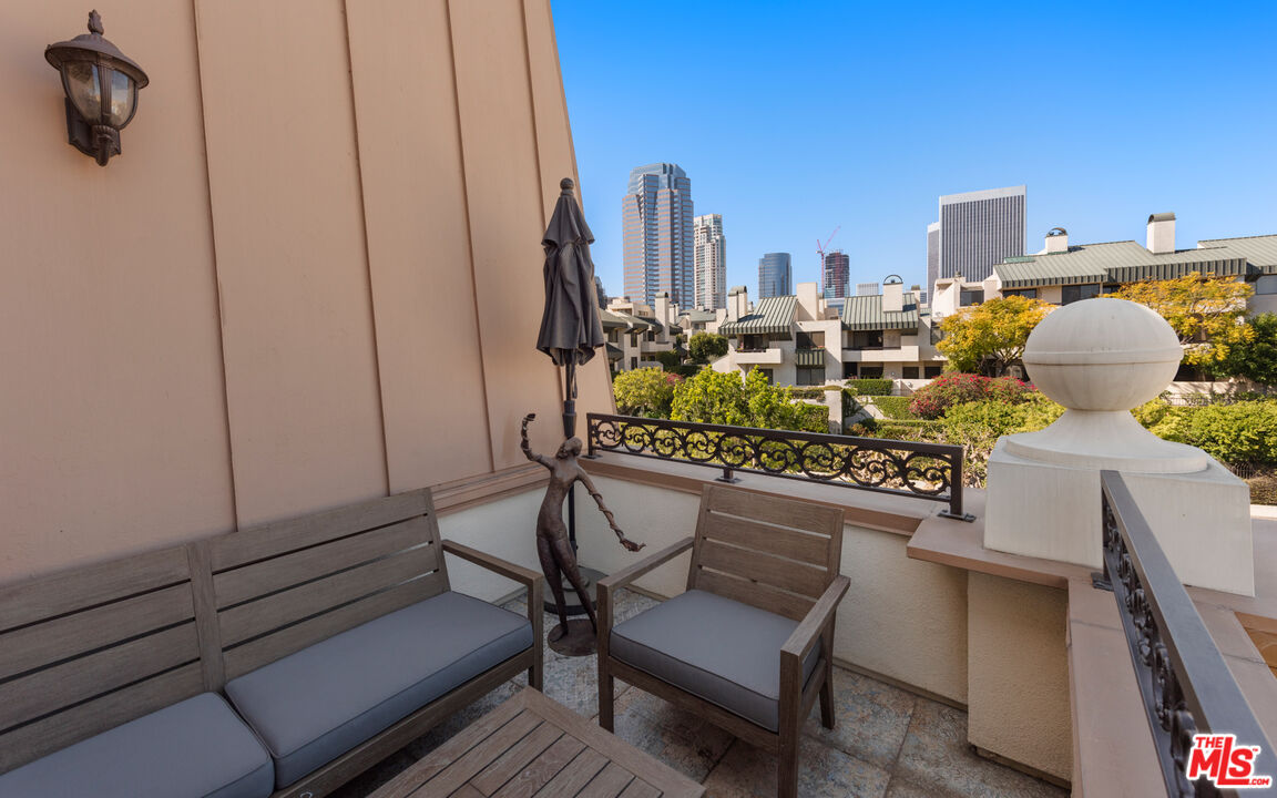 10126 Empyrean Way Unit: 303