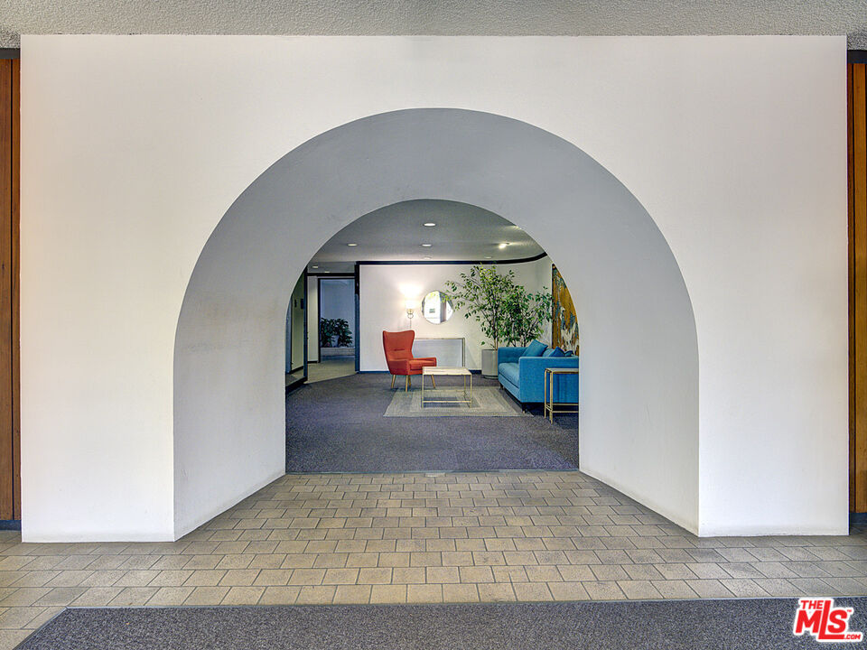 1830 Westholme Ave Unit: 307