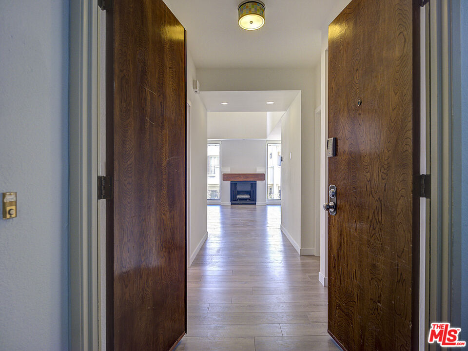 1830 Westholme Ave Unit: 307