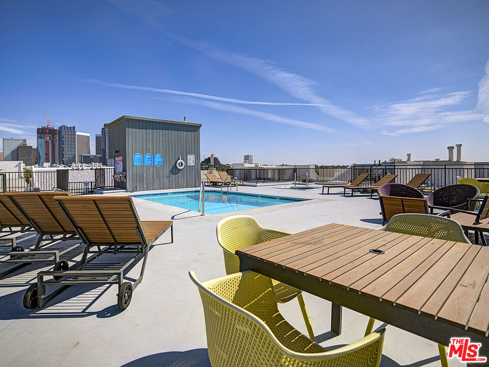 1830 Westholme Ave Unit: 307