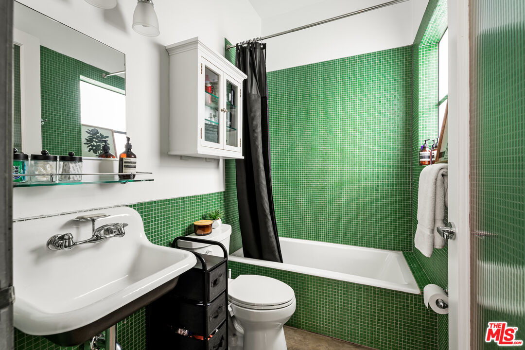 1534 17th St Unit: 101