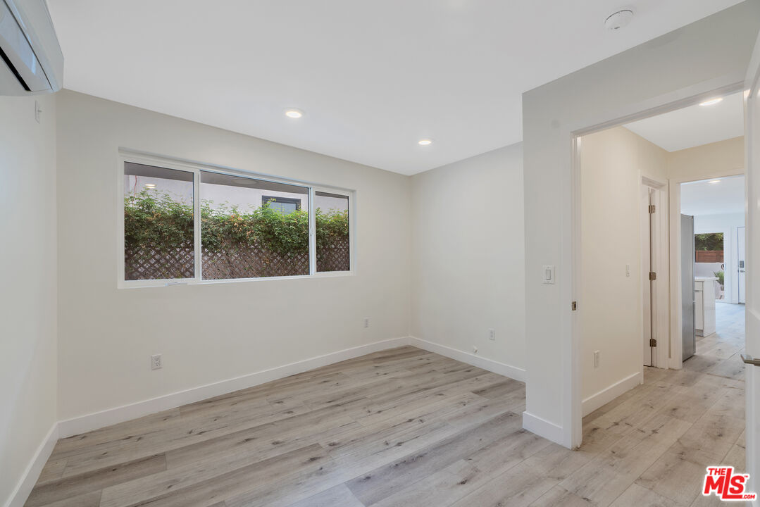 1025 Pleasantview Ave Unit: A