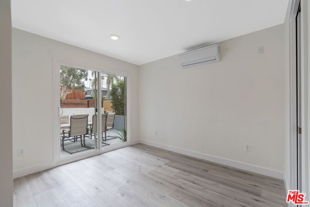 1025 Pleasantview Ave Unit: A