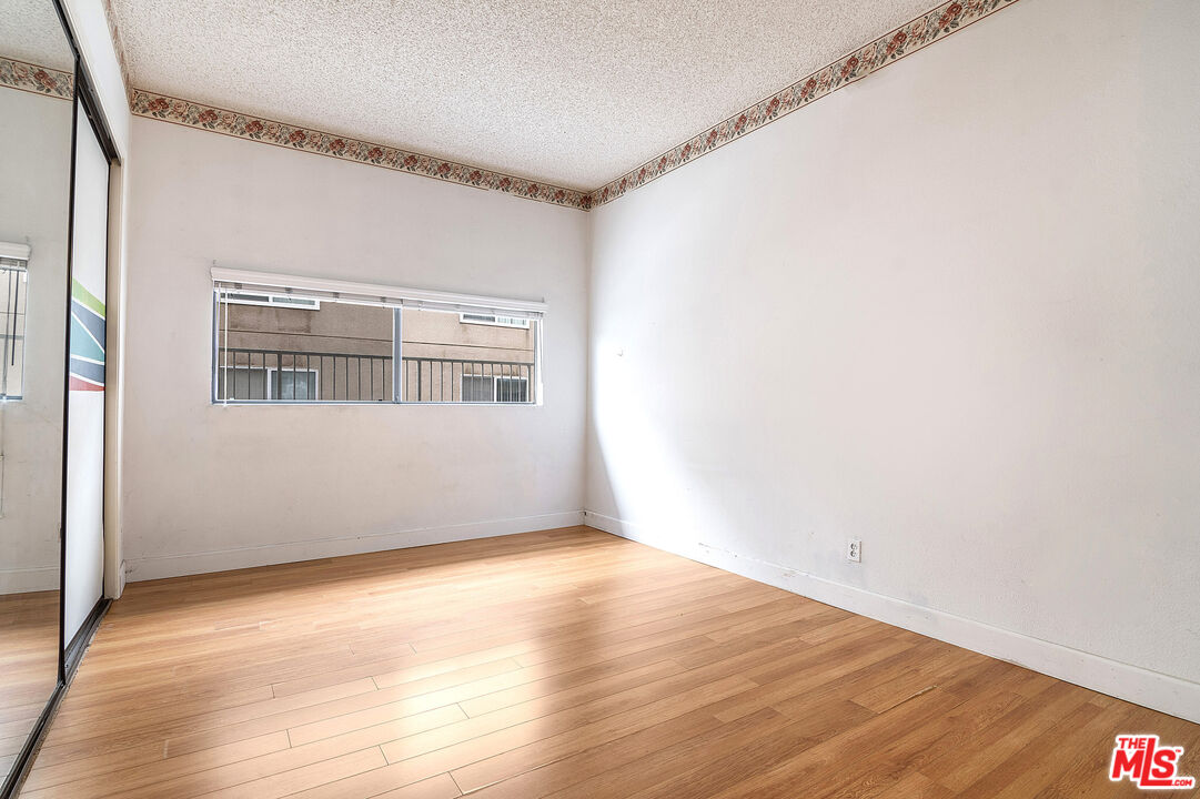 1271 Stoner Ave Unit: 208