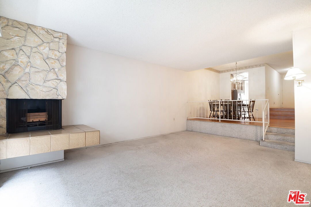 1271 Stoner Ave Unit: 208