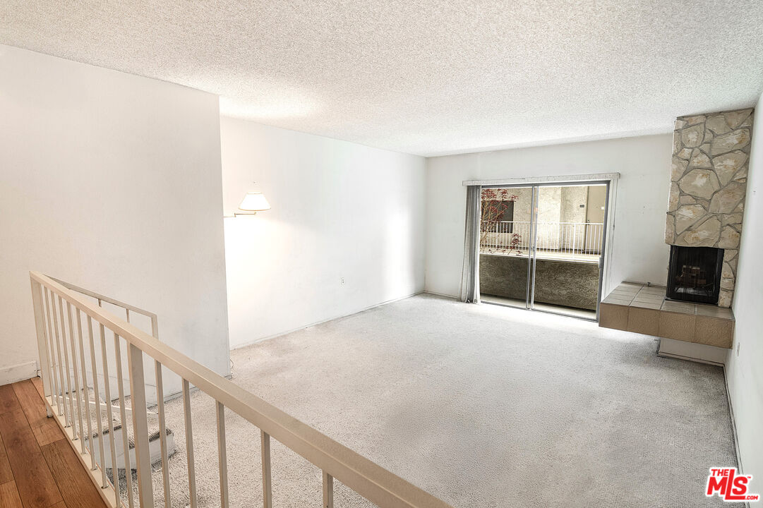 1271 Stoner Ave Unit: 208