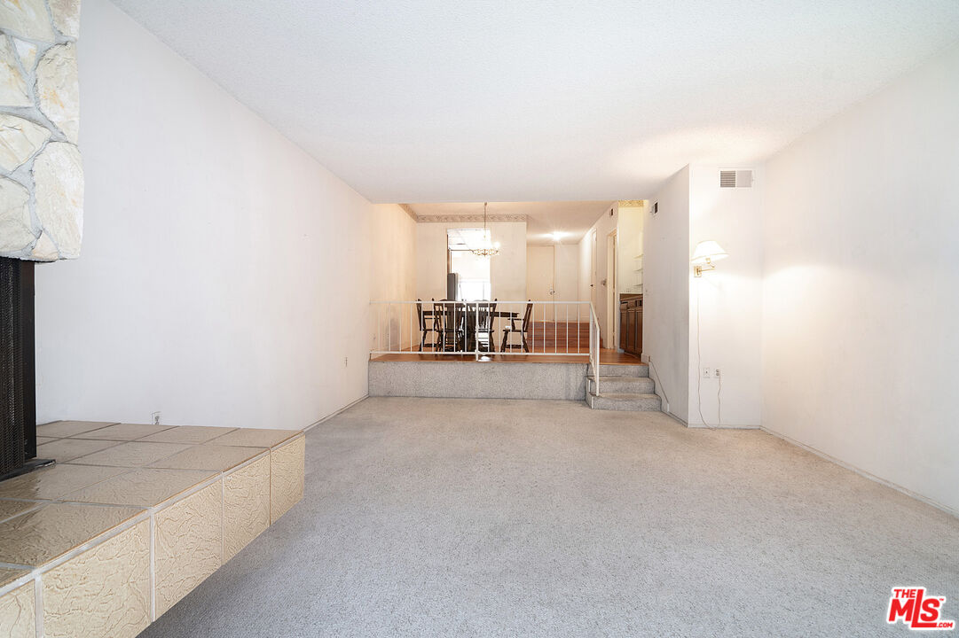 1271 Stoner Ave Unit: 208