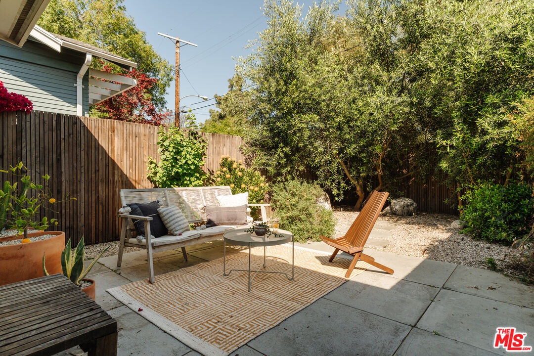 1711 Sargent Pl