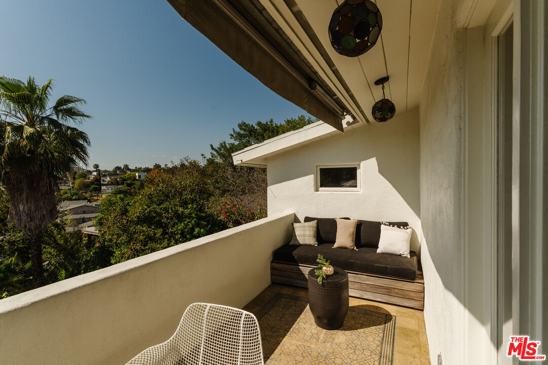 1711 Sargent Pl