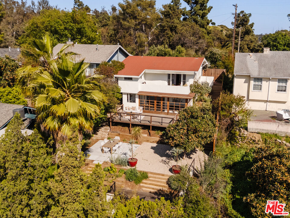 1711 Sargent Pl