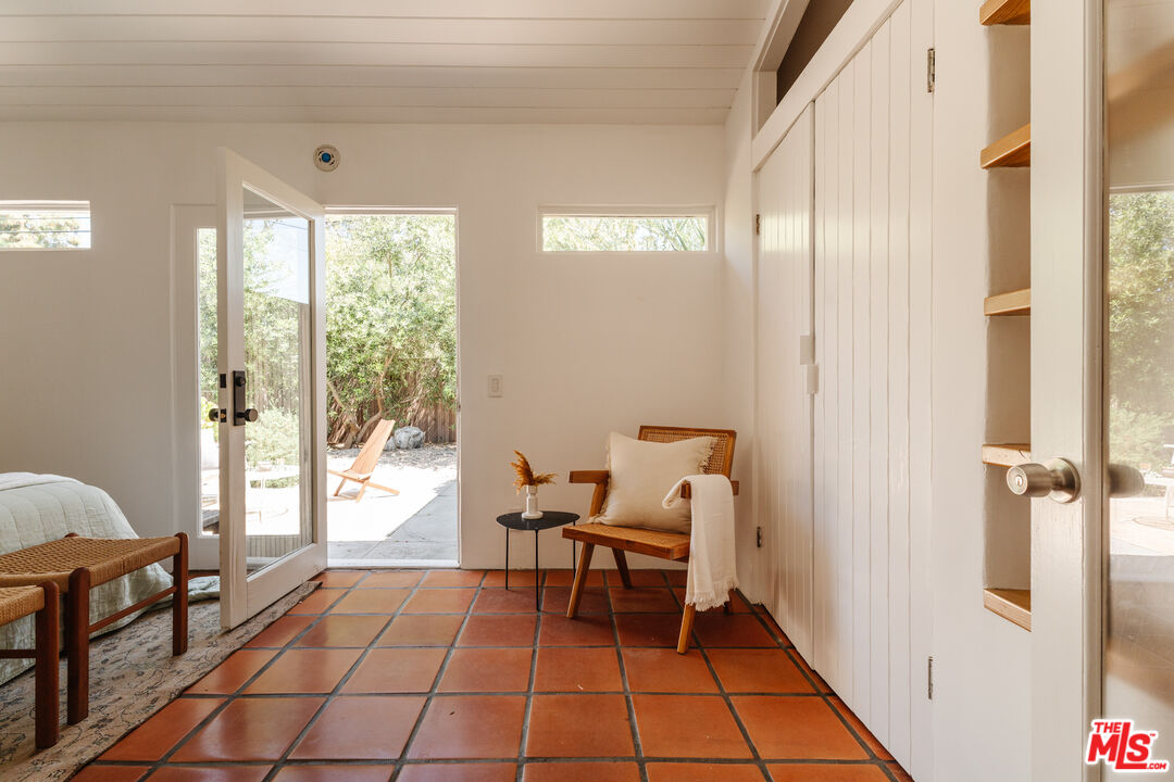 1711 Sargent Pl