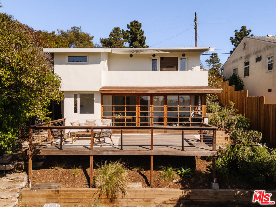 1711 Sargent Pl