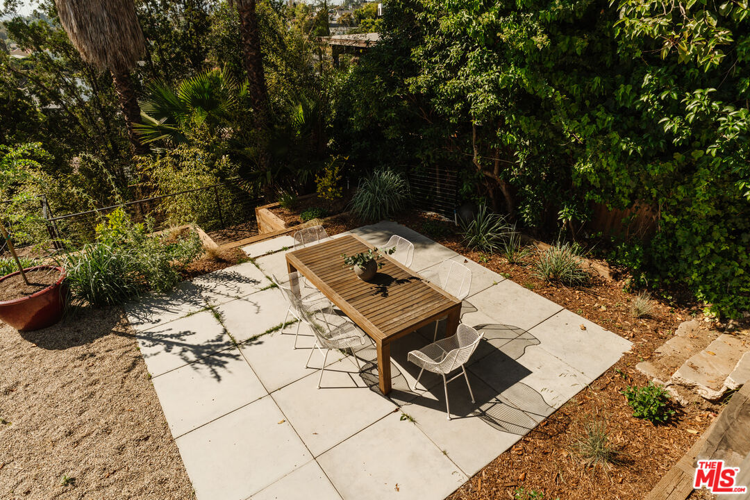 1711 Sargent Pl