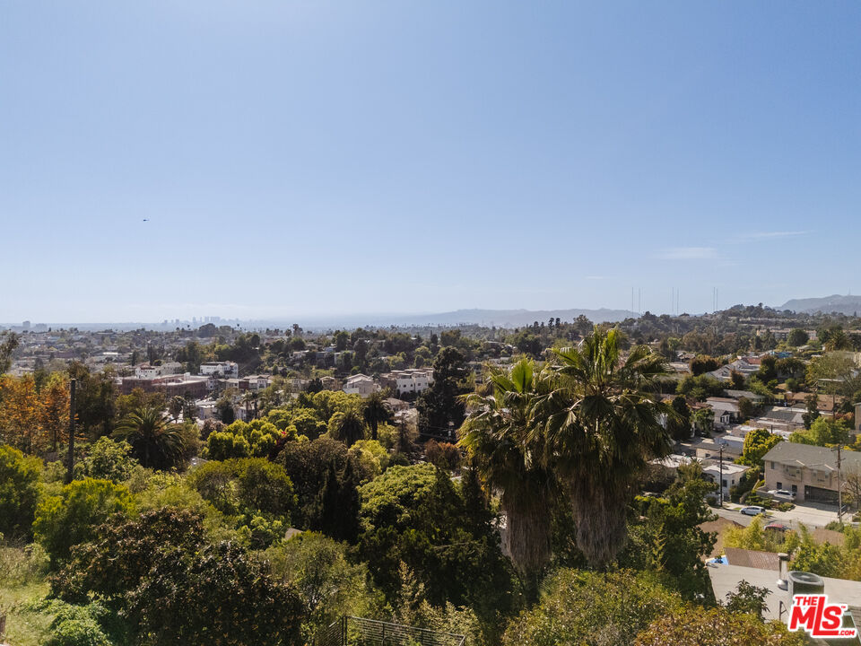1711 Sargent Pl