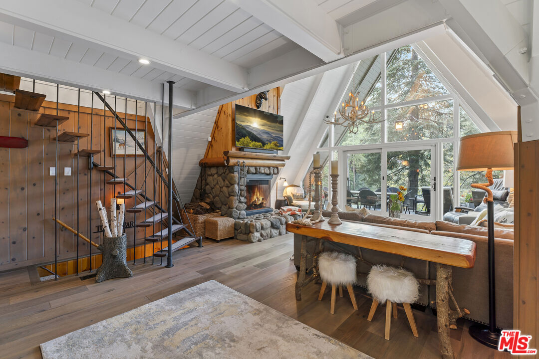 161 Rocky Point Rd