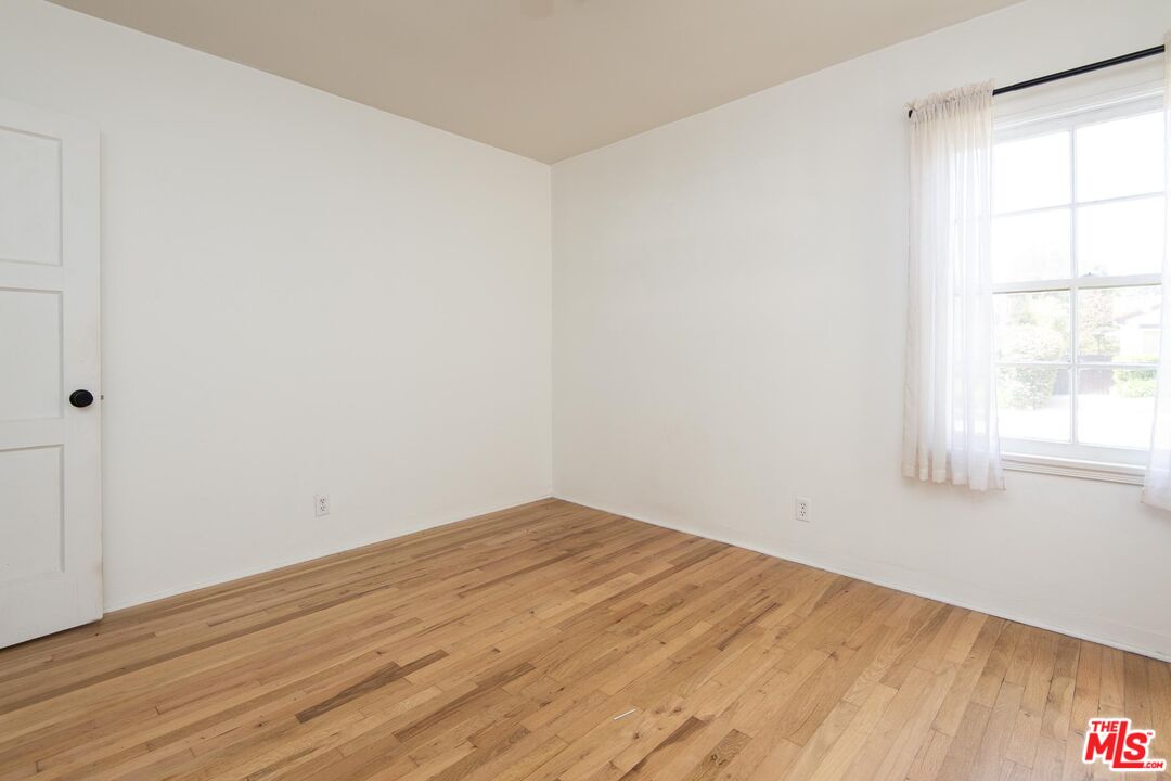 1133 26TH ST Unit: A