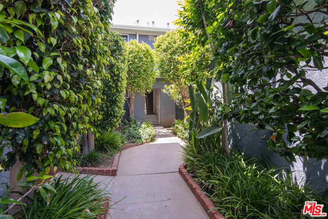 1133 26TH ST Unit: A