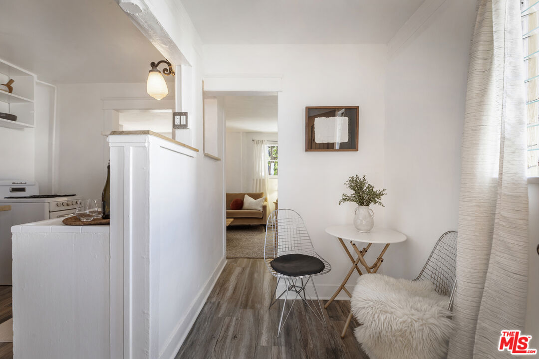 1159 N Fuller Ave Unit: B