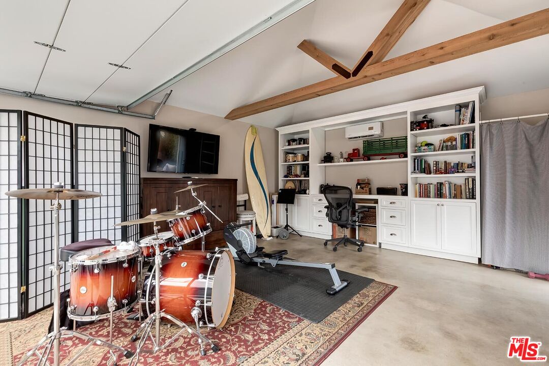 4082 Sawtelle Blvd