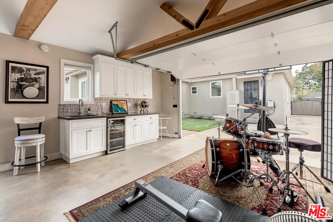 4082 Sawtelle Blvd